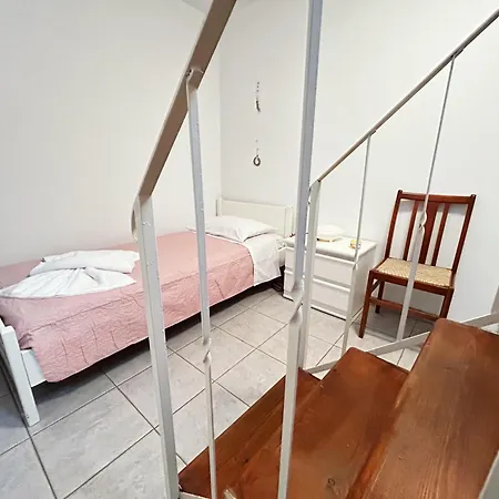 Dryades House In Apartman Kinitharos