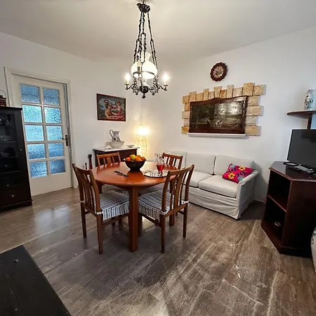 Dryades House In Kinidaros Naxos City